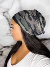 Load image into Gallery viewer, Beanie Bonnets - Camo Satin Lined Beanie

