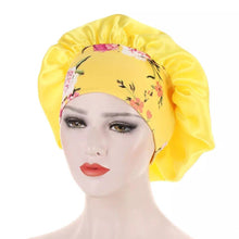 Load image into Gallery viewer, Pattern Bonnets - Yellow Lily Bonnet
